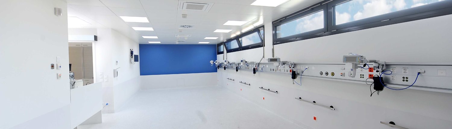 LED-Beleuchtung Spital TQM LED Umfeldbeleuchtung im Spital, Reinraum oder Büro